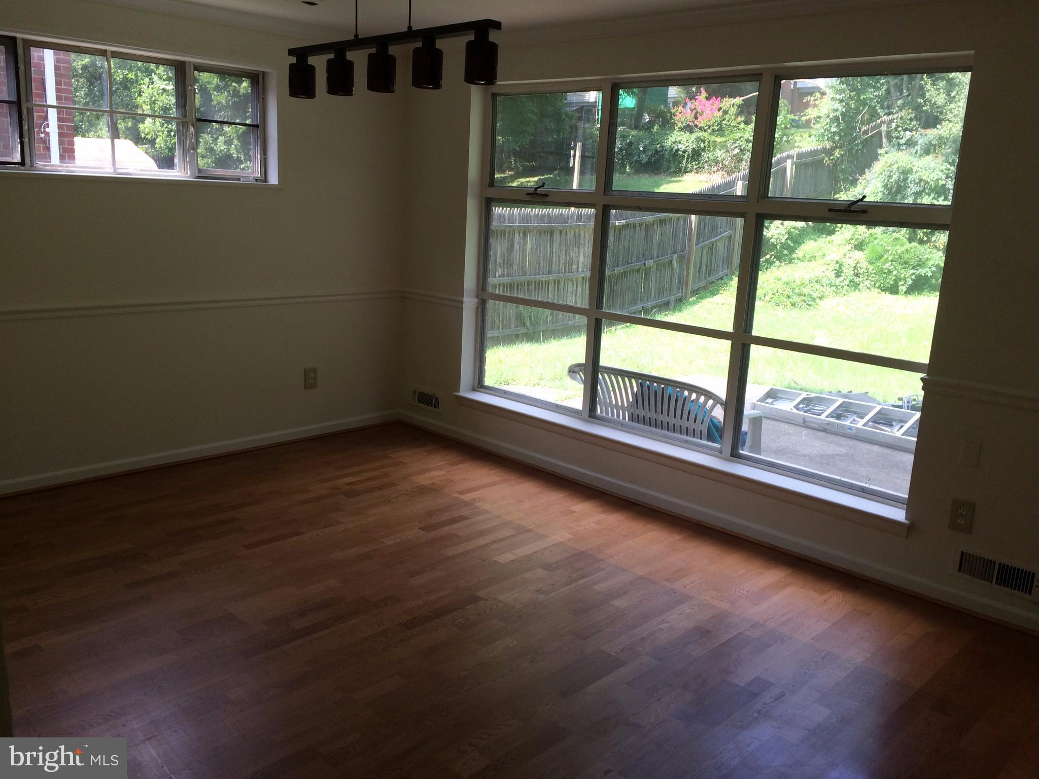 12919 Dean Road Silver Spring, MD 20906 - Photo 14 of 25 Dining Room