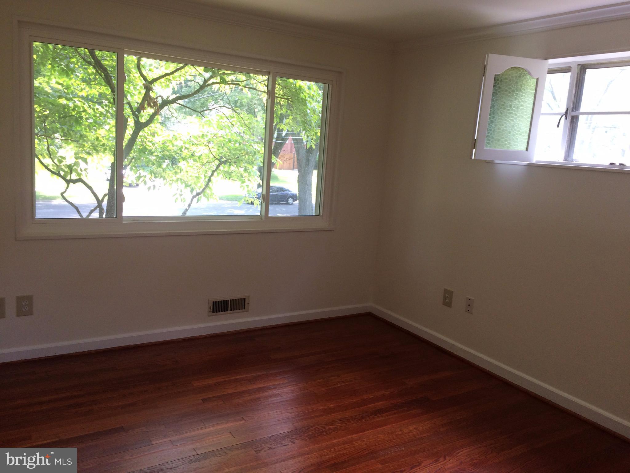 12919 Dean Road Silver Spring, MD 20906 - Photo 9 of 25 Bedroom