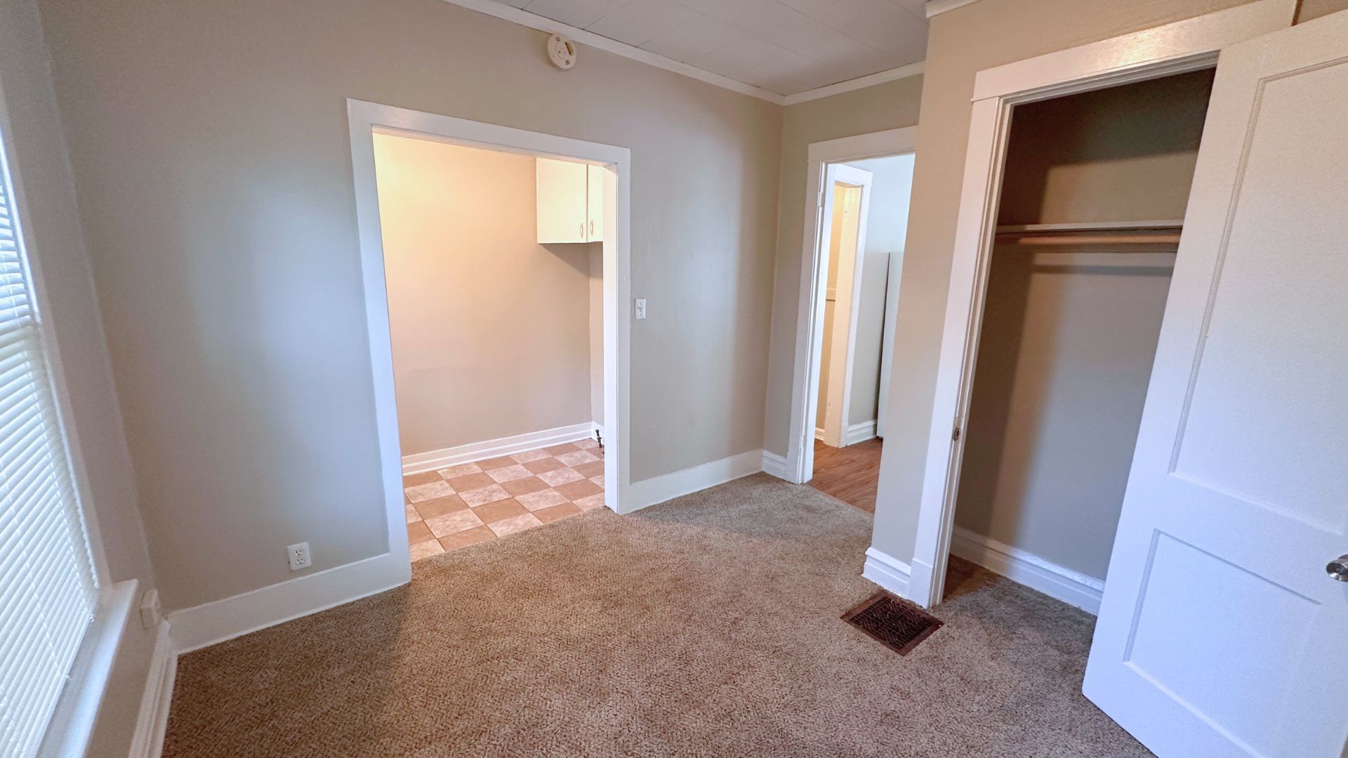 2030 170th Street Hazel Crest, IL 60429 - Photo 13 of 24