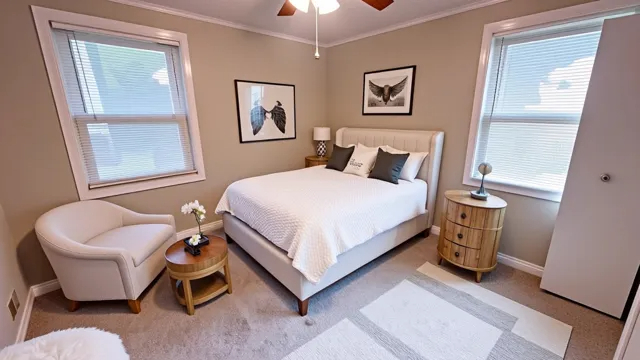 2030 170th Street Hazel Crest, IL 60429 - Photo 16 of 24 a bedroom with a bed and a chandelier