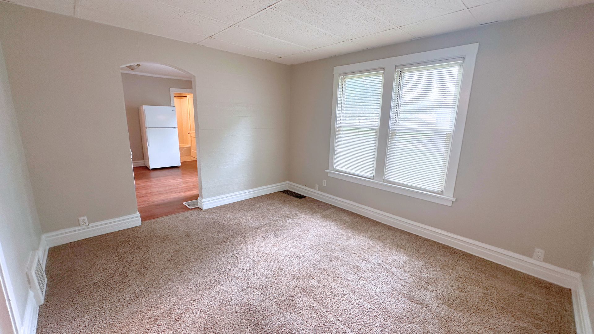 2030 170th Street Hazel Crest, IL 60429 - Photo 4 of 24 an empty room with windows