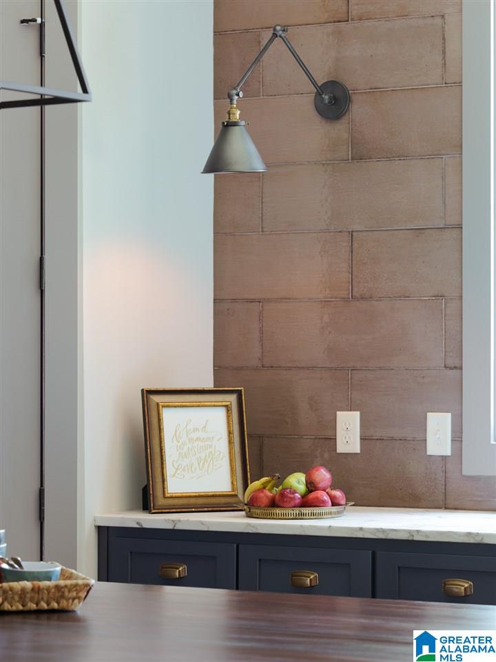 1710 Ridge Road Birmingham, AL 35209 - Photo 9 of 19