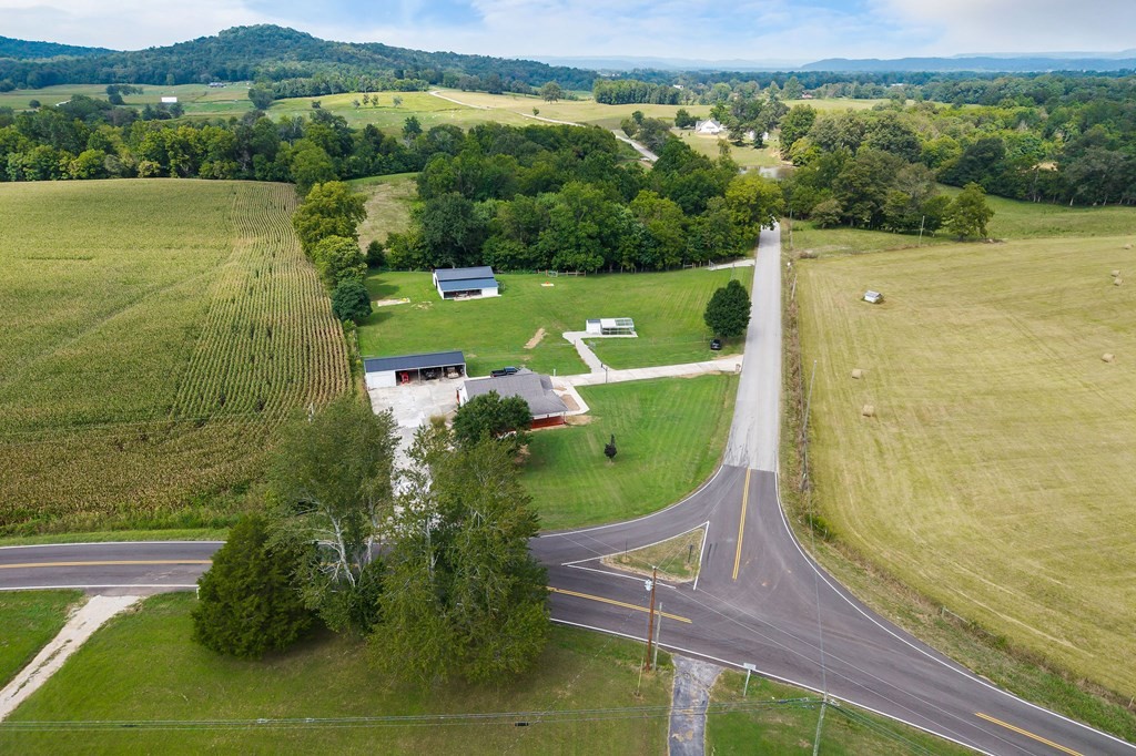 1462 Franks Ferry Road Sparta, TN 38583 - Photo 40 of 42