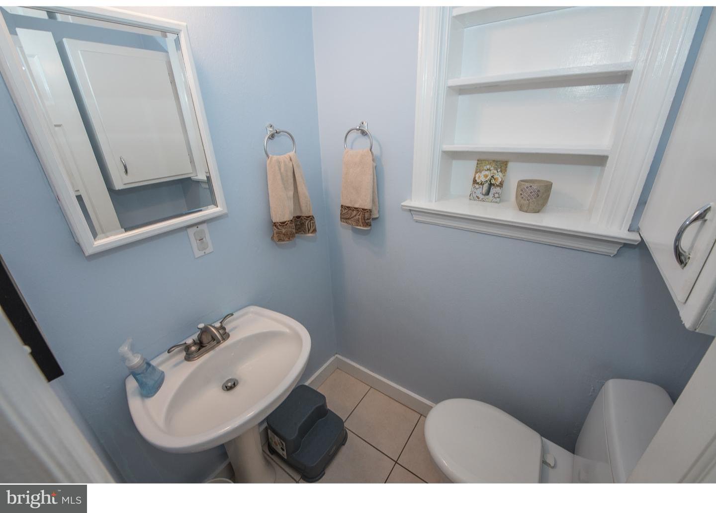 800 Valley Road Havertown, PA 19083 - Photo 5 of 25 Half Bath