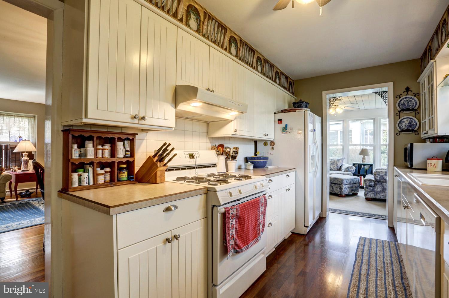 812 Hillaire Road Lancaster, PA 17601 - Photo 12 of 35 Gallery Image 12