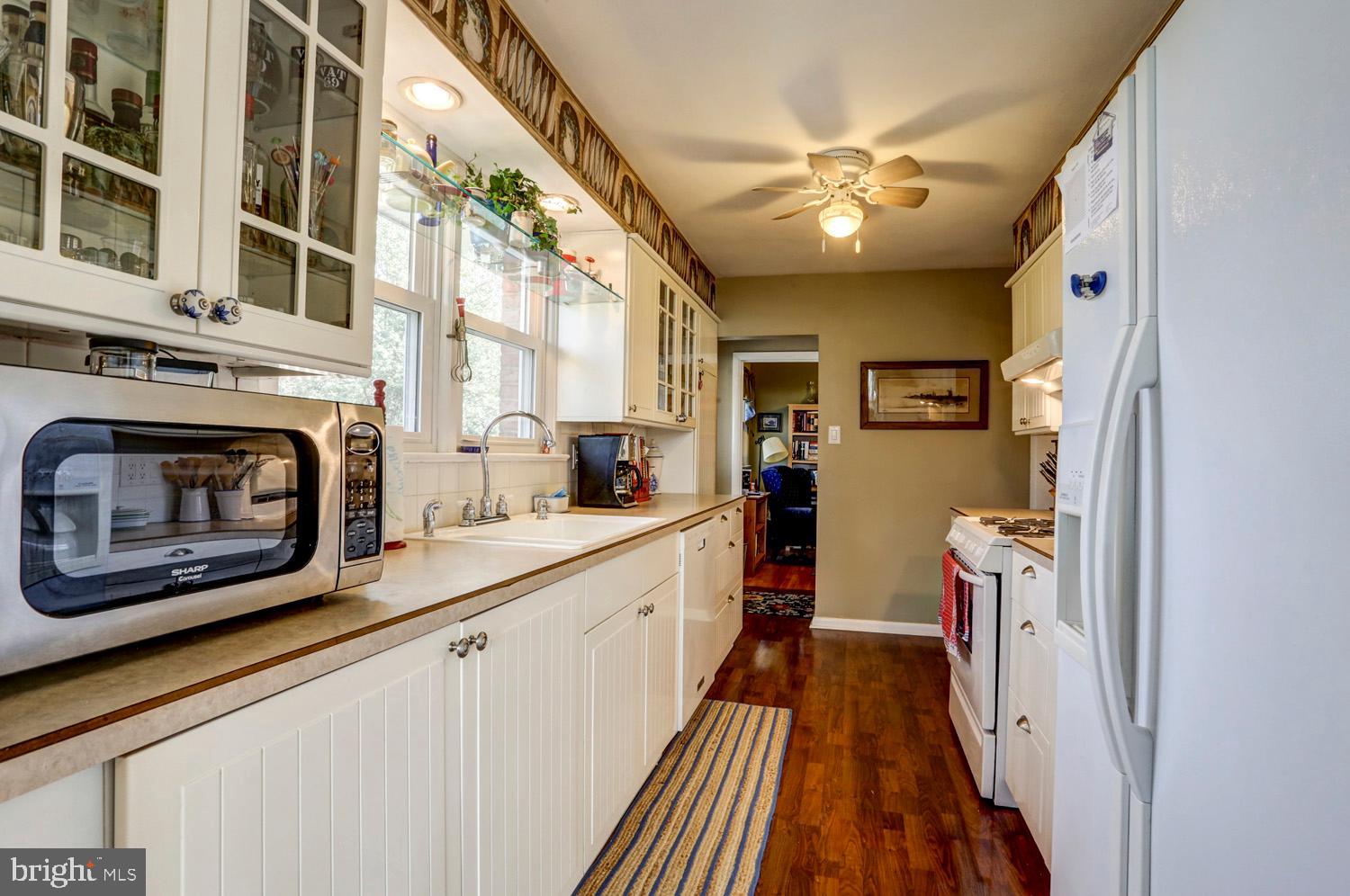 812 Hillaire Road Lancaster, PA 17601 - Photo 13 of 35 Gallery Image 13