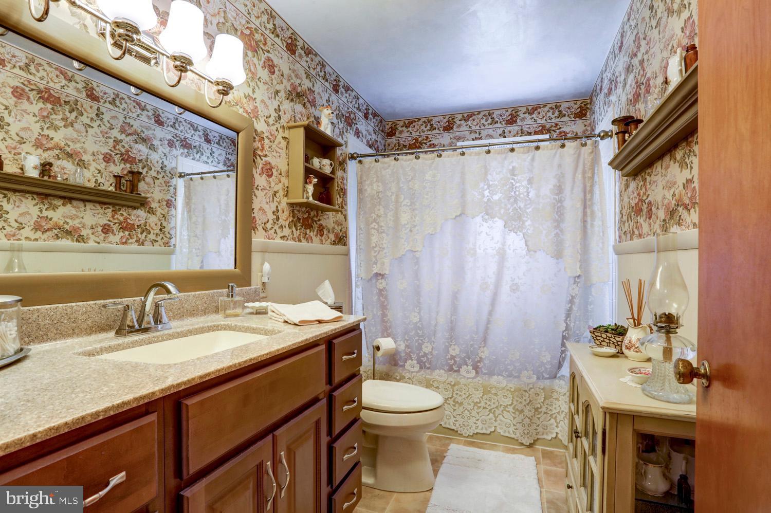 812 Hillaire Road Lancaster, PA 17601 - Photo 21 of 35 Gallery Image 21