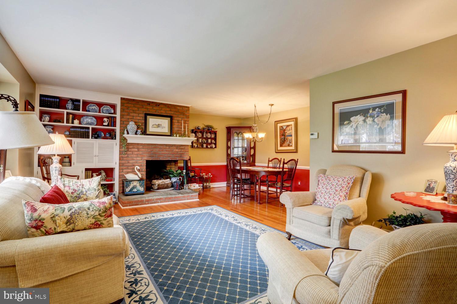 812 Hillaire Road Lancaster, PA 17601 - Photo 4 of 35 Gallery Image 4