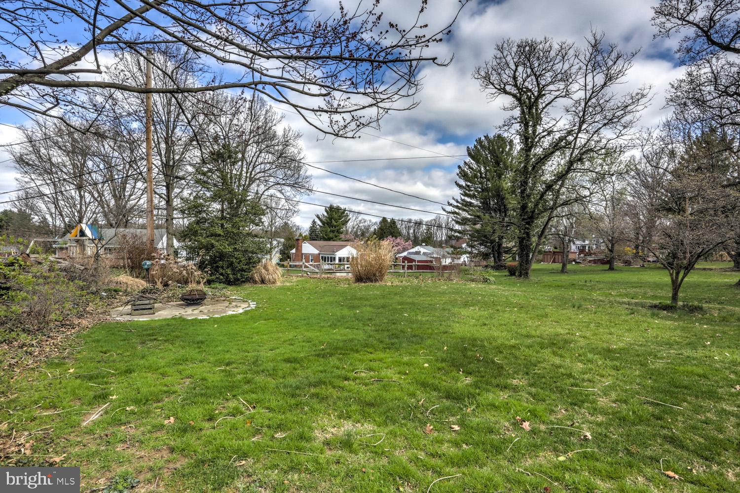 812 Hillaire Road Lancaster, PA 17601 - Photo 33 of 35 Gallery Image 33