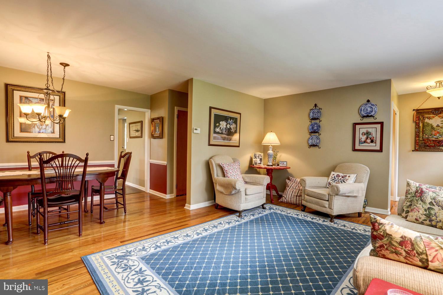 812 Hillaire Road Lancaster, PA 17601 - Photo 6 of 35 Gallery Image 6