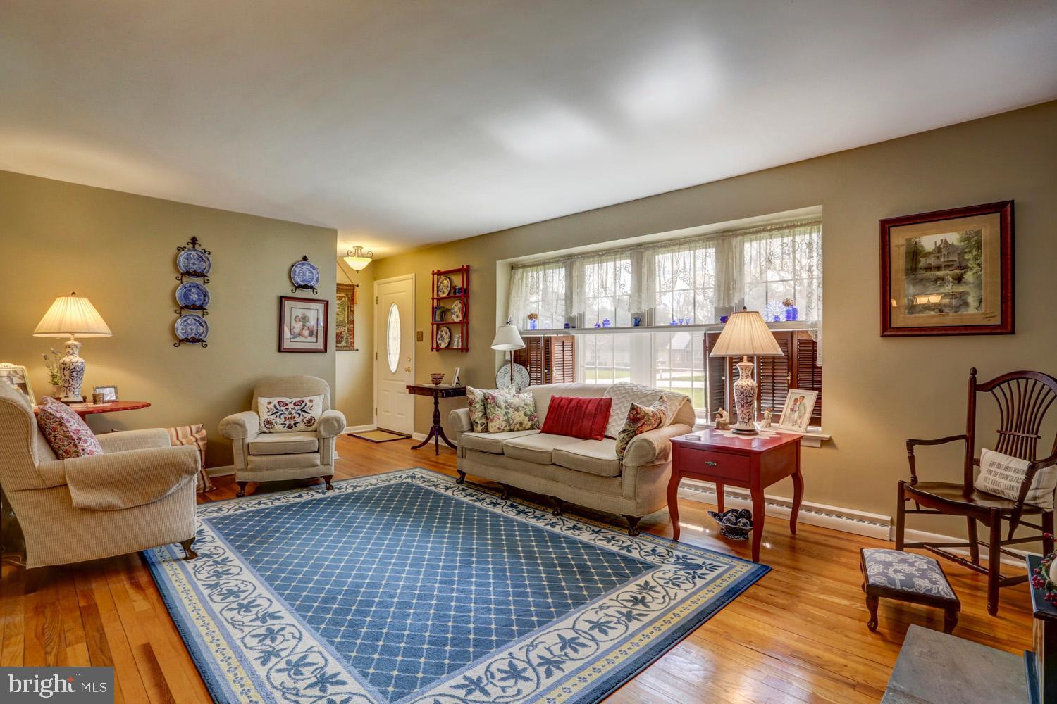 812 Hillaire Road Lancaster, PA 17601 - Photo 7 of 35 Gallery Image 7