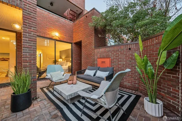 $1,998,000 | 640 Davis Street, Unit 24, San Francisco, CA 94111