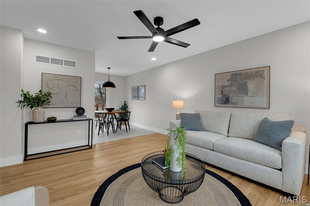 417 Palermo Drive Ballwin, MO 63021 - Photo 14 of 32