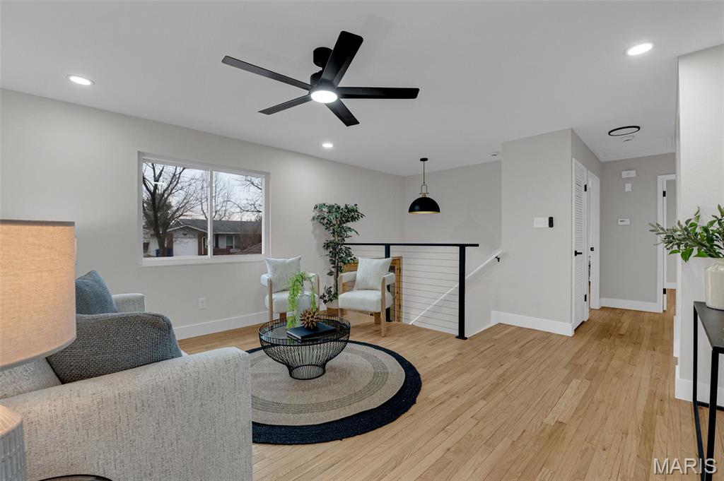 417 Palermo Drive Ballwin, MO 63021 - Photo 2 of 32