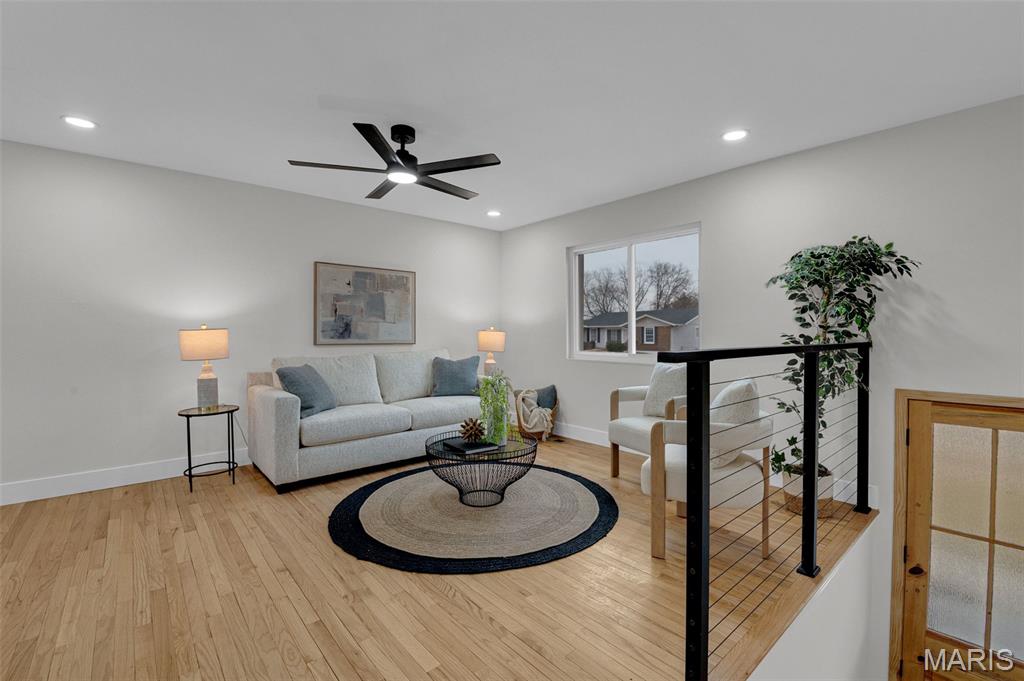 417 Palermo Drive Ballwin, MO 63021 - Photo 7 of 32