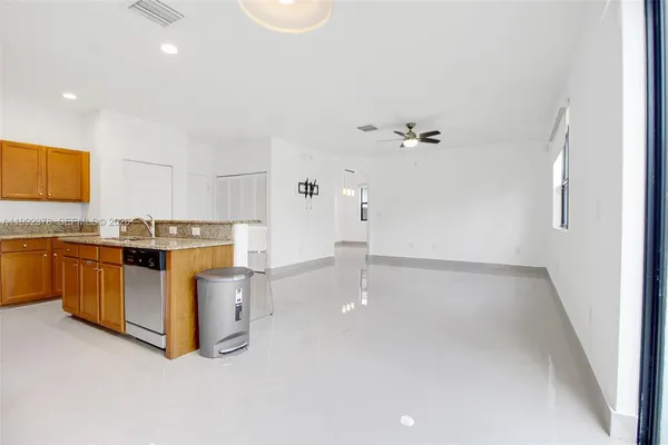 $3,800 | 15267 Southwest 173rd Lane, Miami, FL 33187