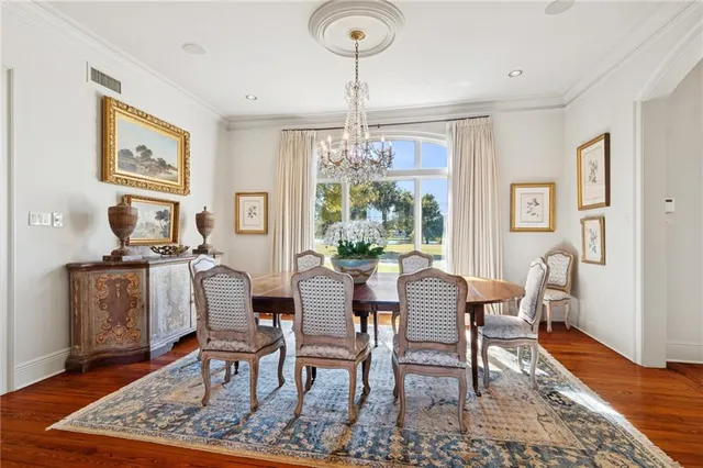 $1,700,000 | 19 Pebble Beach Lane, New Orleans, LA 70131