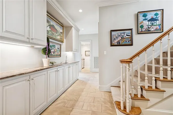 $1,700,000 | 19 Pebble Beach Lane, New Orleans, LA 70131