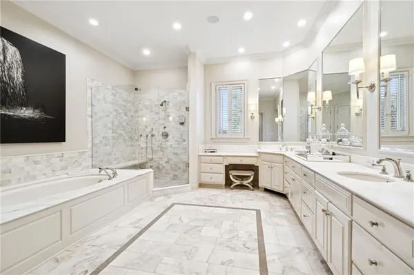 $1,700,000 | 19 Pebble Beach Lane, New Orleans, LA 70131