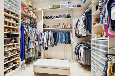 $1,700,000 | 19 Pebble Beach Lane, New Orleans, LA 70131