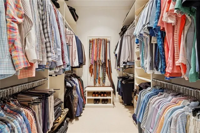 $1,700,000 | 19 Pebble Beach Lane, New Orleans, LA 70131