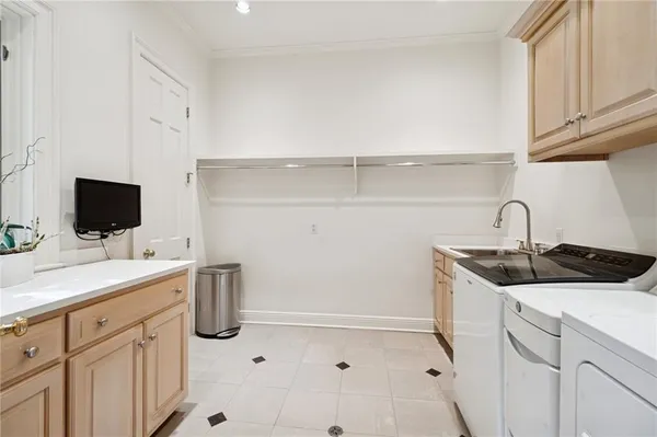 $1,700,000 | 19 Pebble Beach Lane, New Orleans, LA 70131