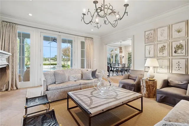 $1,700,000 | 19 Pebble Beach Lane, New Orleans, LA 70131