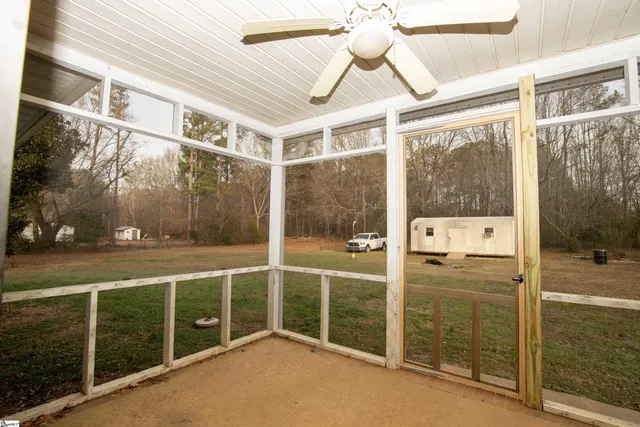 $169,900 | 64 November Court, Laurens, SC 29360