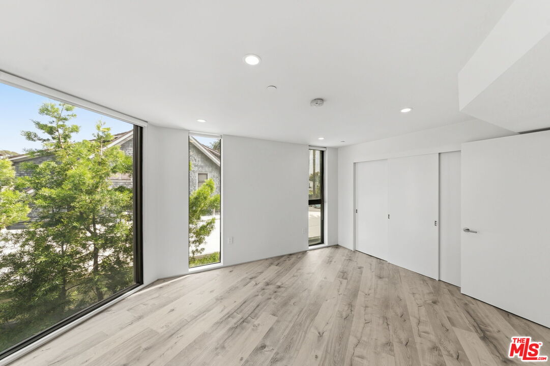 407 Rialto Avenue Venice, CA 90291 - Photo 18 of 41