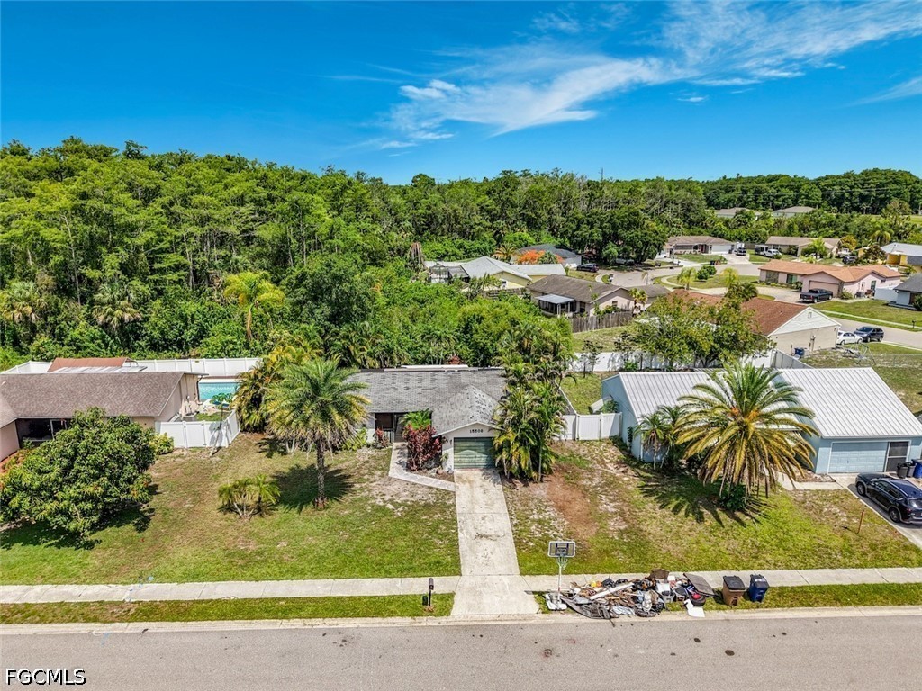 15506 Spring Line Lane Fort Myers, FL 33905 - Photo 7 of 50