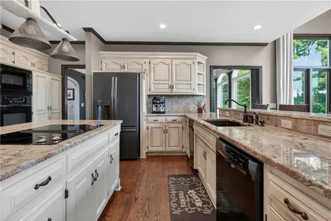 $899,000 | 13101 Walmer Street, Overland Park, KS 66209