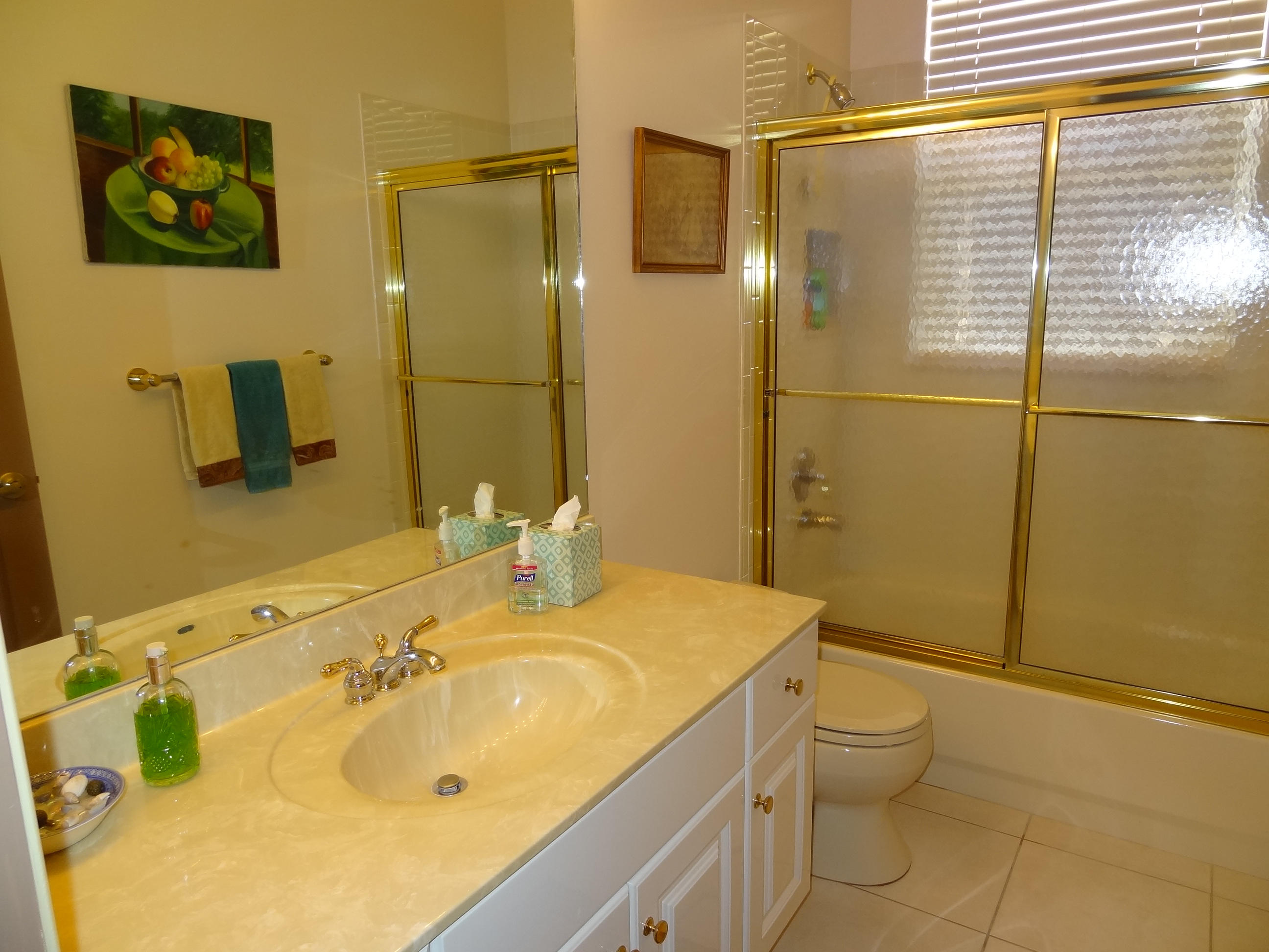 21404 Shannon Ridge Way Boca Raton, FL 33428 - Photo 36 of 42 SECOND BATHROOM