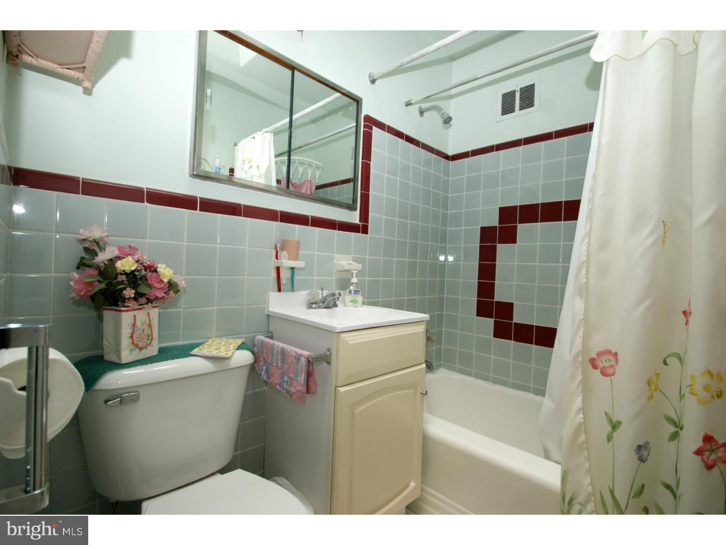568 Rector Street Philadelphia, PA 19128 - Photo 19 of 25 Gallery Image 19