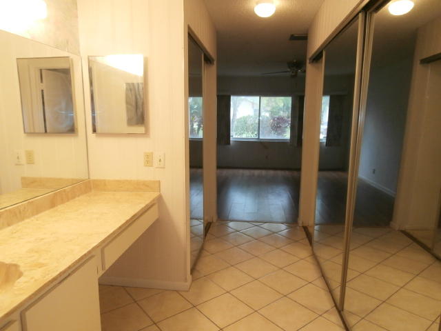 8883 Sunscape Lane, Unit C Boca Raton, FL 33496 - Photo 11 of 12 0 (39)
