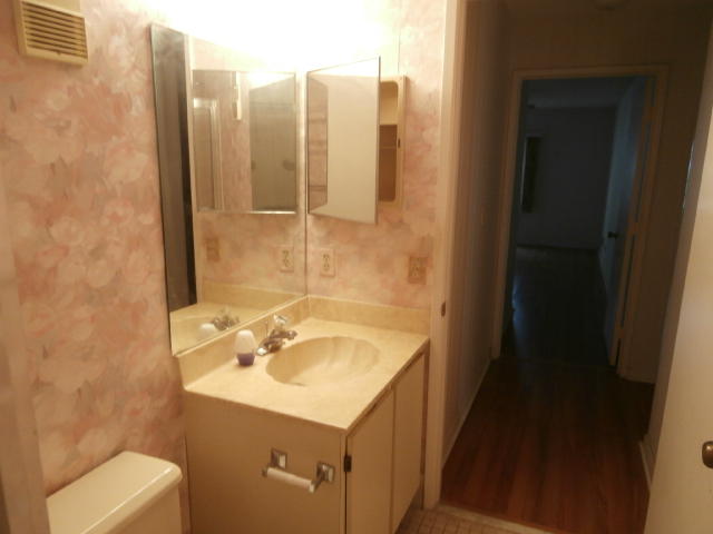 8883 Sunscape Lane, Unit C Boca Raton, FL 33496 - Photo 8 of 12 0 (29)