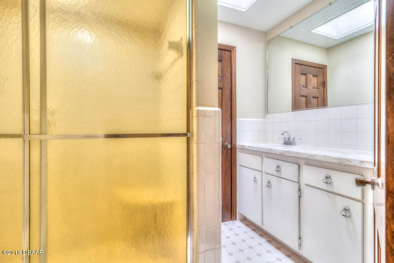 513 North Kepler Road DeLand, FL 32724 - Photo 27 of 29 513-28