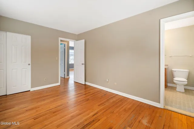 $475,000 | 36-38 Brenda Court, Guilderland, NY 12203