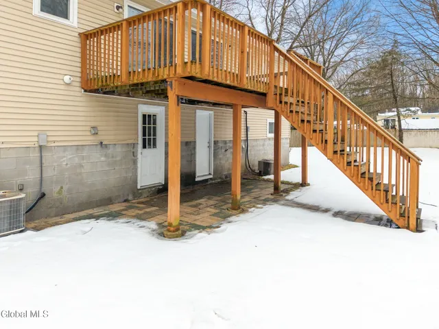 $475,000 | 36-38 Brenda Court, Guilderland, NY 12203