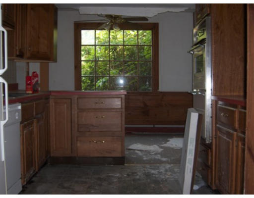 73-75 Worthington Road Huntington, MA 01050 - Photo 11 of 14 Gallery Image 11