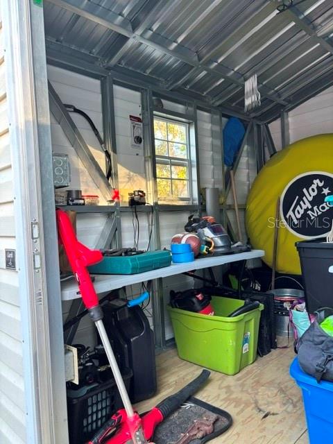 14348 Northeast 252nd Ct Road Fort McCoy, FL 32134 - Photo 42 of 51 a room with musical instruments