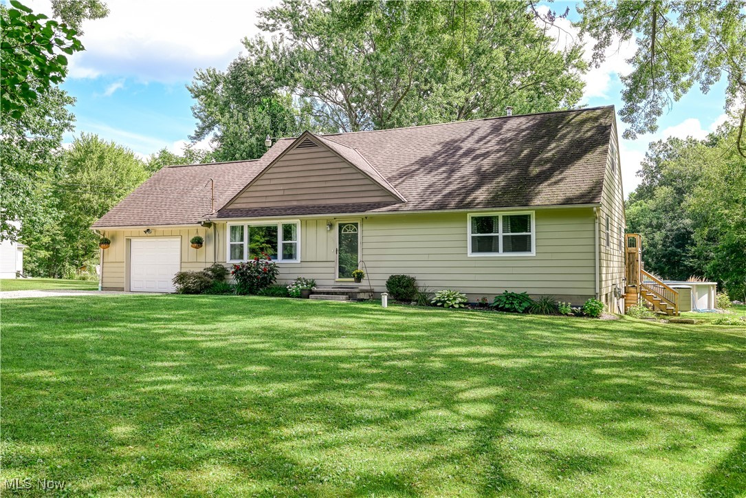 6590 Peck Road Ravenna, OH 44266 - Photo 1 of 45 Gallery Image 1