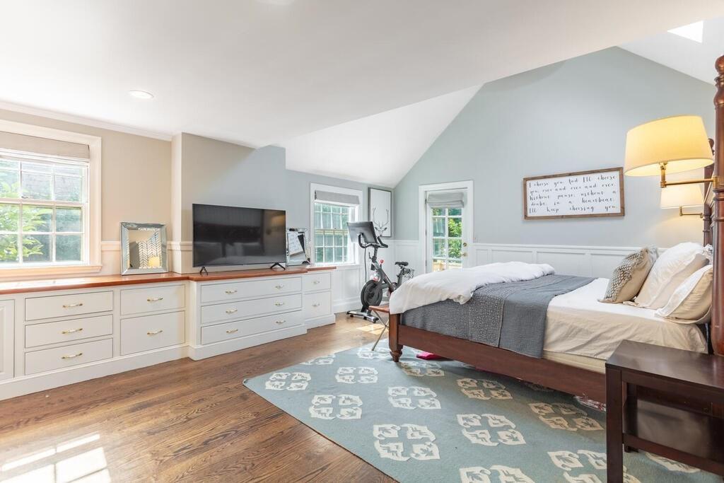 47 Lawson Road Winchester, MA 01890 - Photo 13 of 30