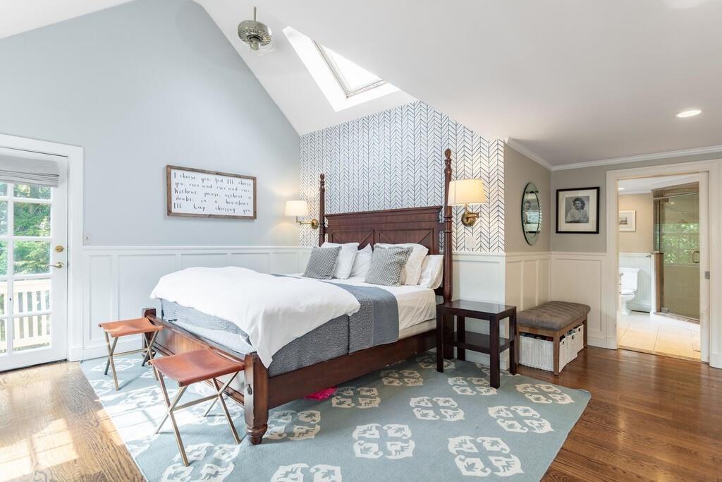 47 Lawson Road Winchester, MA 01890 - Photo 14 of 30