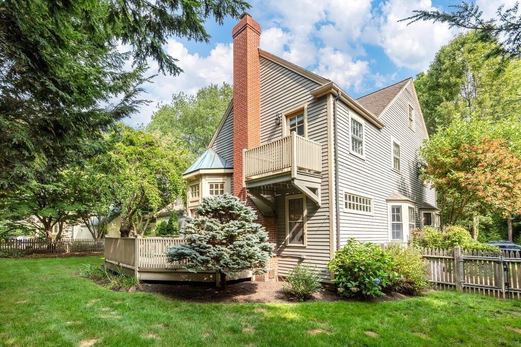 47 Lawson Road Winchester, MA 01890 - Photo 23 of 30