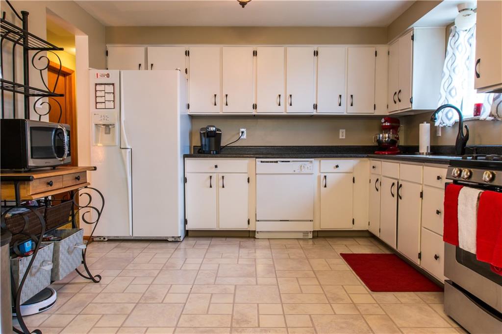 729 Boyce Road Bridgeville, PA 15017 - Photo 9 of 24 kitchen