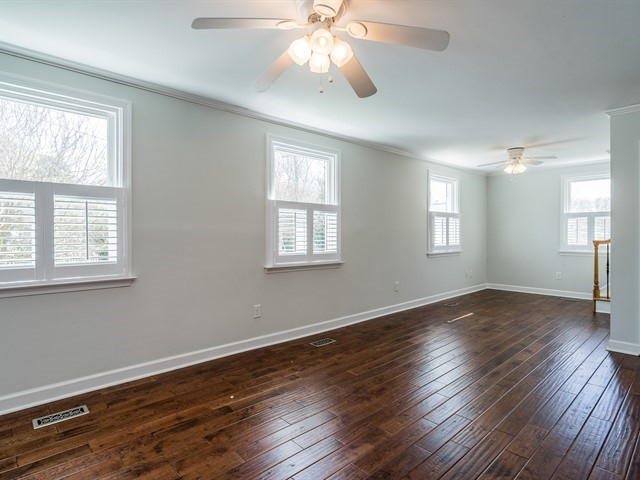 634 New Road Raleigh, NC 27608 - Photo 7 of 30 Living Room
