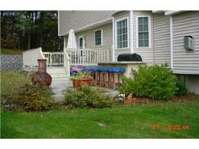 87 Pelham Road Salem, NH 03079 - Photo 2 of 5