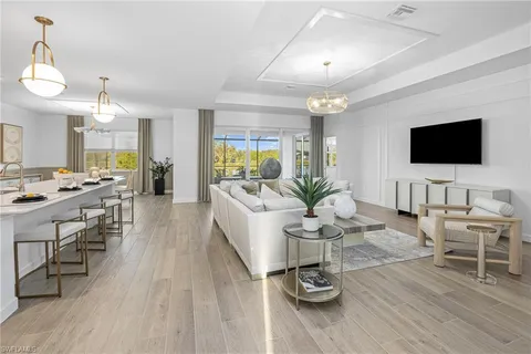 $569,950 | 17393 Stonehill Manor Drive, North Fort Myers, FL 33917