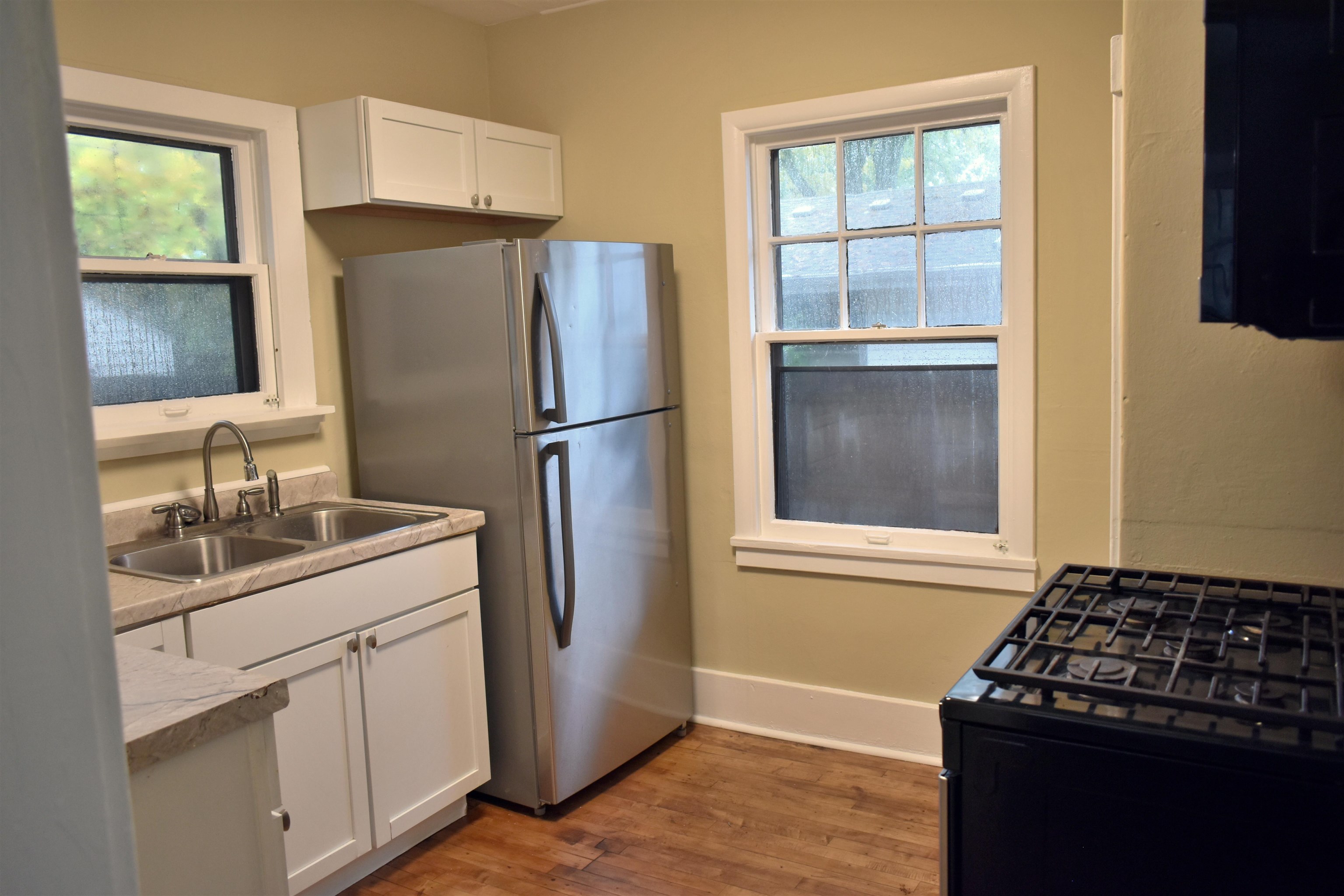 1922 Ridge Avenue Rockford, IL 61103 - Photo 2 of 15 Gallery Image 2