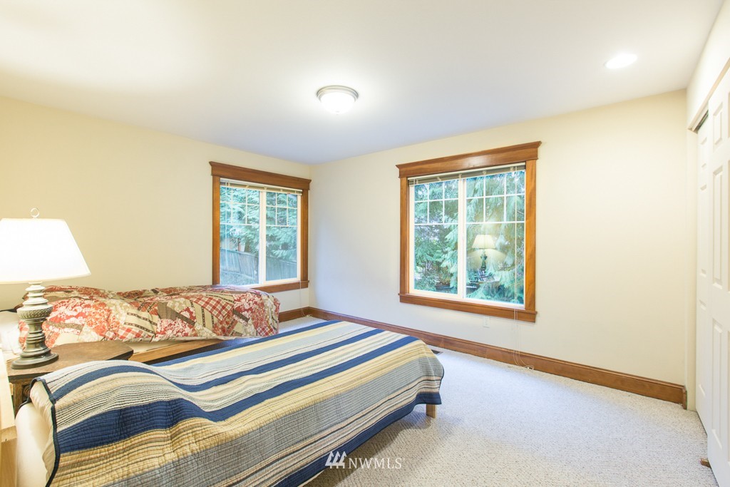 9735 Northeast 198th Street Bothell, WA 98011 - Photo 16 of 25 Gallery Image 16